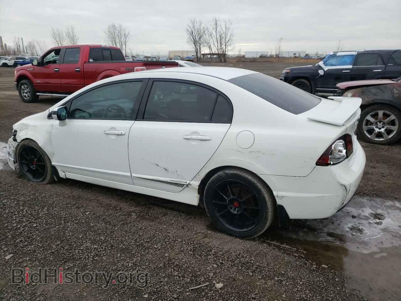 2009 ACURA CSX - VIN: 2HHFD56529H200723 - Photo 2