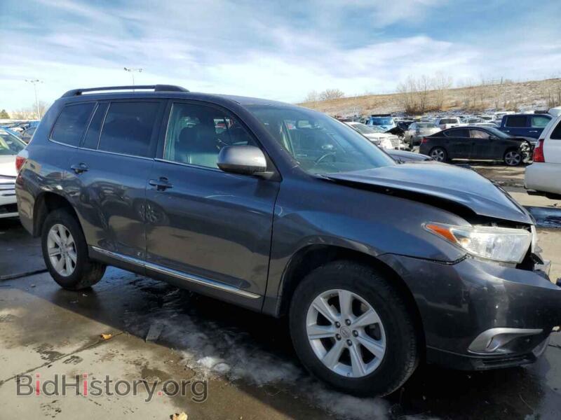 2013 Toyota HIGHLANDER (VIN 5TDBK3EH8DS256439) — фото 4 из 13