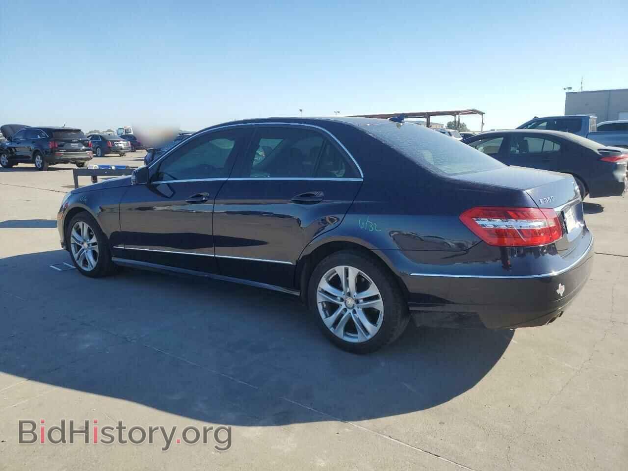 2011 MERCEDES-BENZ E-CLASS - VIN: WDDHF5GBXBA420096 - Фото 2