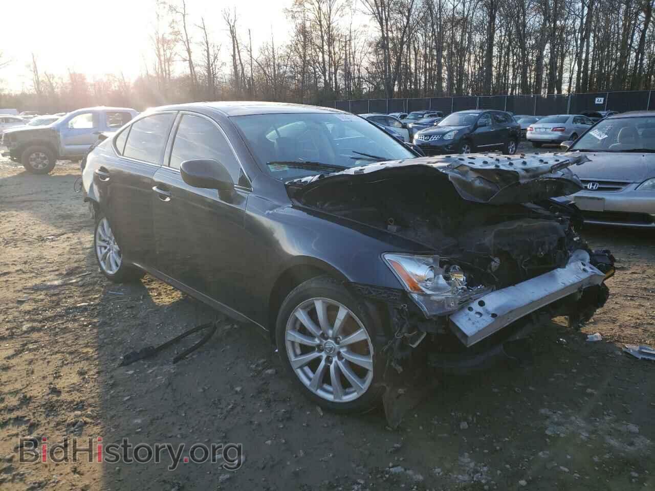 2007 LEXUS IS - VIN: JTHCK262572009091 - Photo 4