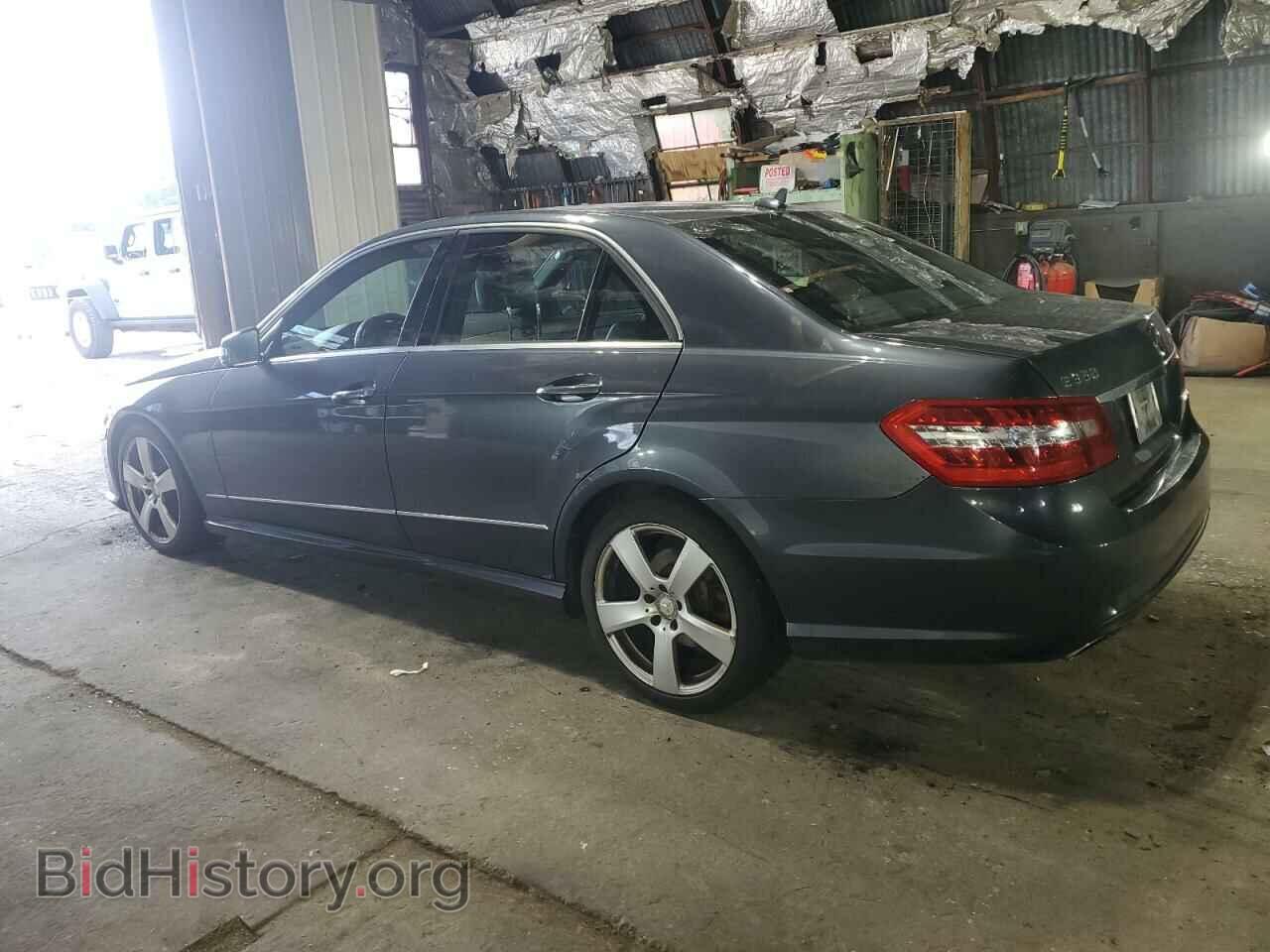 2011 MERCEDES-BENZ E-CLASS - VIN: WDDHF8HB6BA437901 - Фото 2