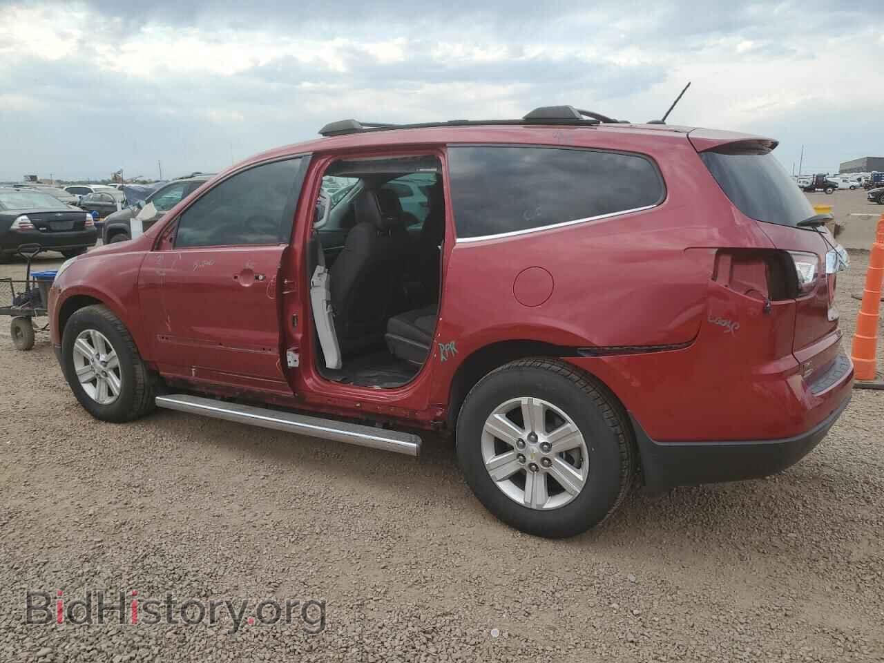 2014 CHEVROLET TRAVERSE - VIN: 1GNKVGKD8EJ214584 - Фото 2