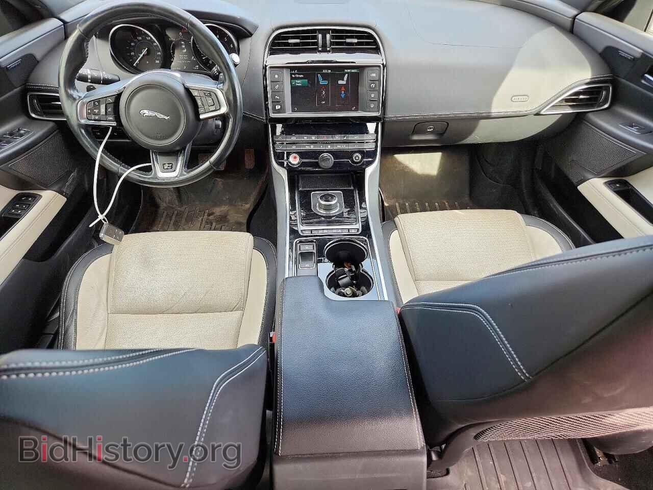 2017 JAGUAR XE - VIN: SAJAL4BVXHA962017 - Photo 8