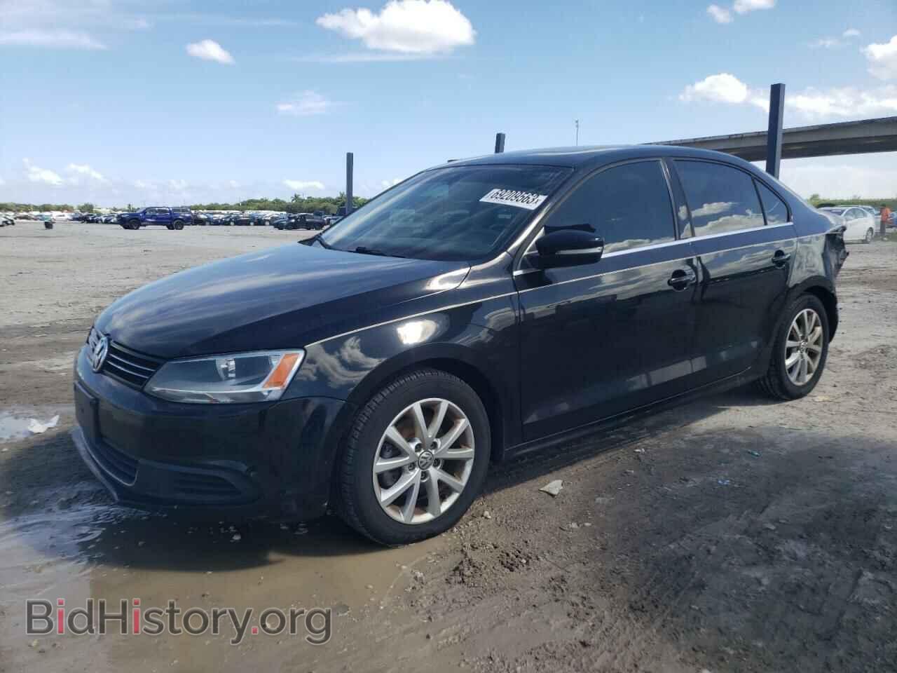 Фотография 3VWD07AJ6EM324637 - VOLKSWAGEN JETTA 2014