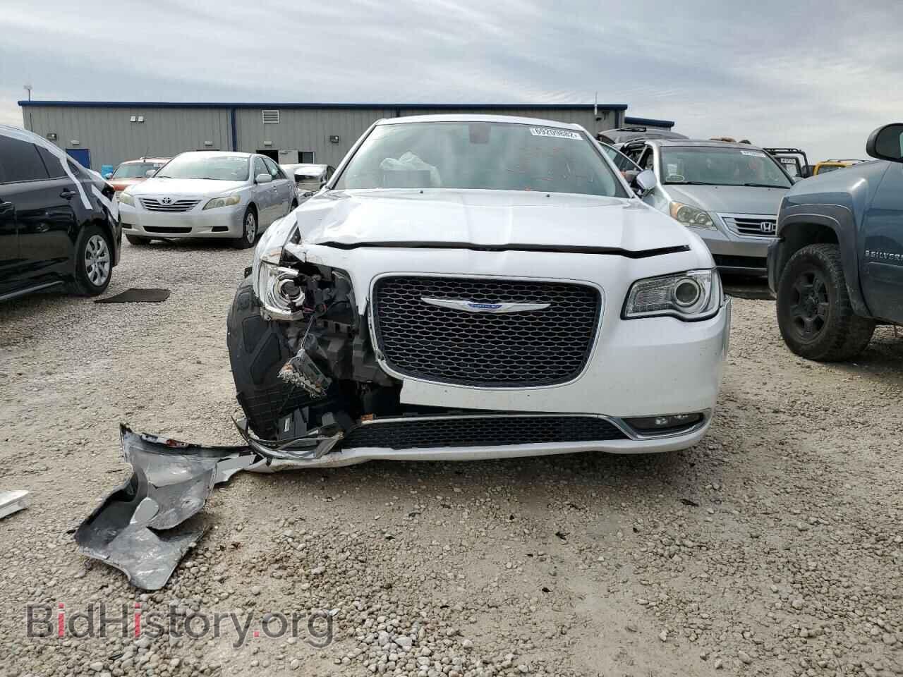 2018 CHRYSLER 300 - VIN: 2C3CCAEG8JH140122 - Фото 5