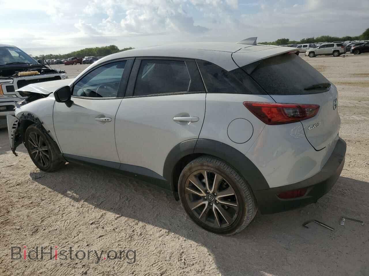 2017 MAZDA CX-3 - VIN: JM1DKDC70H0165988 - Фото 2