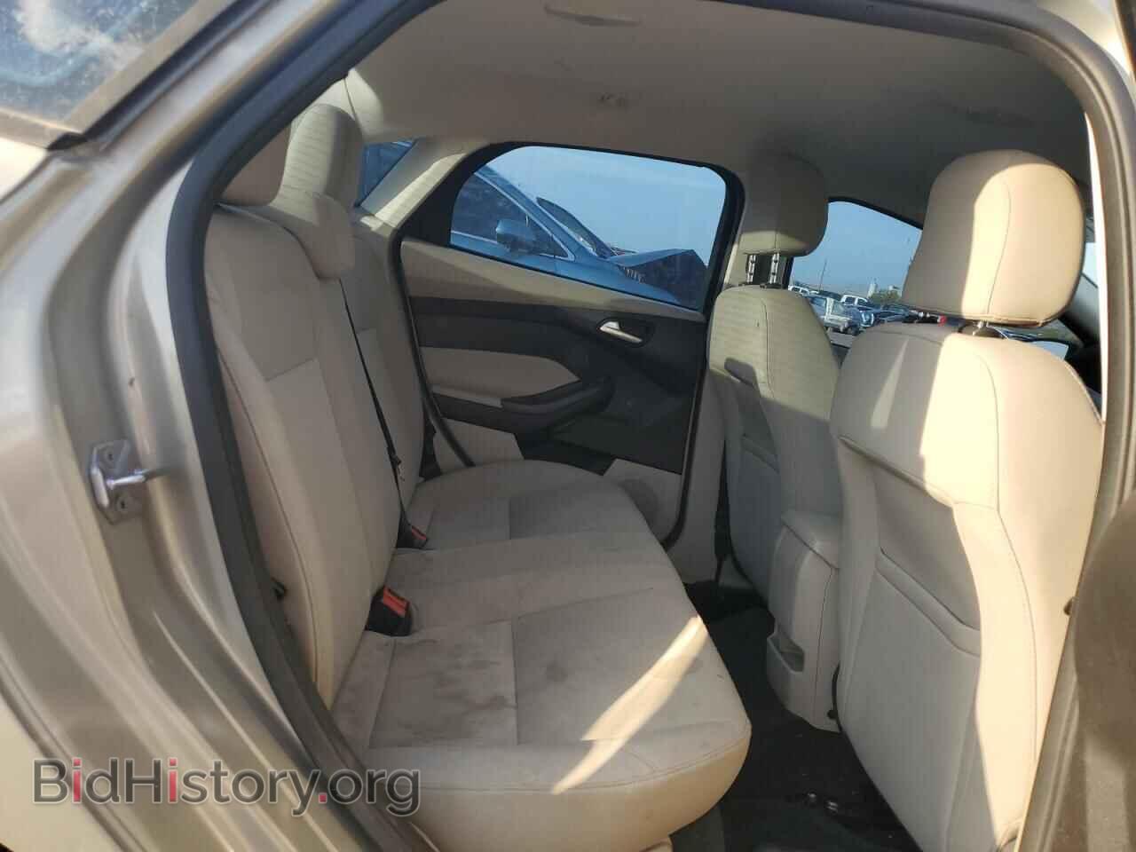 2016 FORD FOCUS - VIN: 1FADP3F25GL332229 - Фото 10