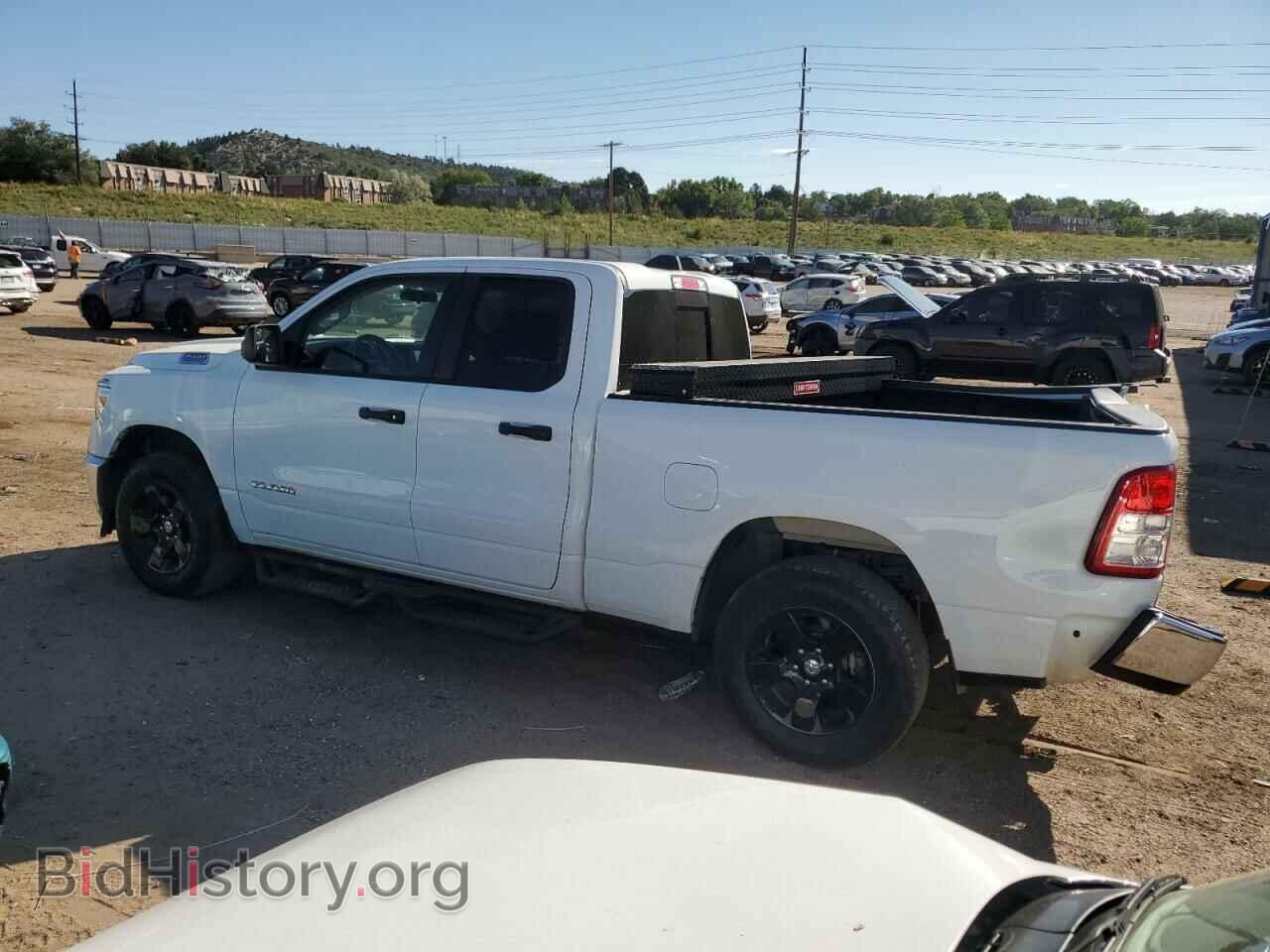 2021 RAM 1500 - VIN: 1C6SRFCT3MN820046 - Фото 2