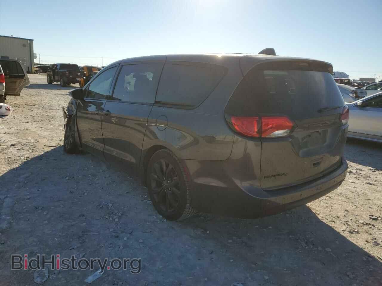 2020 CHRYSLER PACIFICA - VIN: 2C4RC1FG6LR134076 - Photo 2