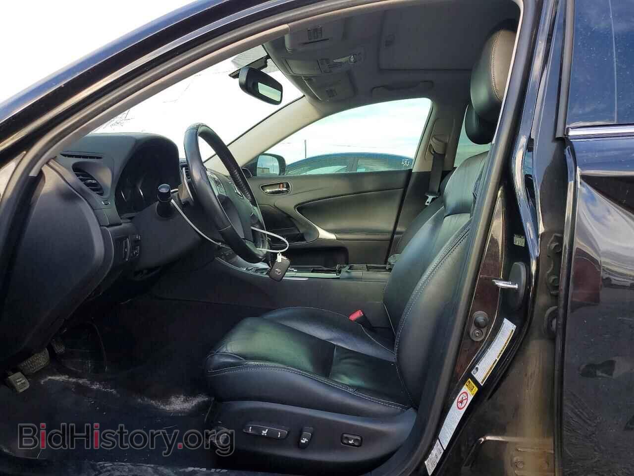 2011 LEXUS IS - VIN: JTHCF5C26B5052128 - Photo 7