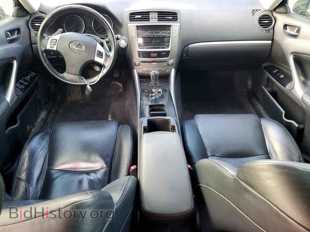 2011 LEXUS IS - VIN: JTHCF5C26B5052128 - Photo 8
