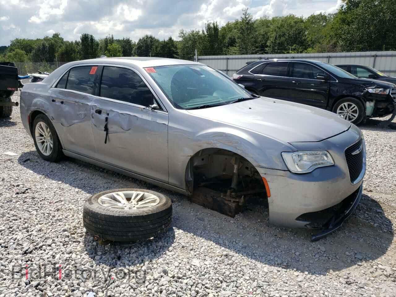 2017 CHRYSLER 300 - VIN: 2C3CCAAG3HH570446 - Фото 4
