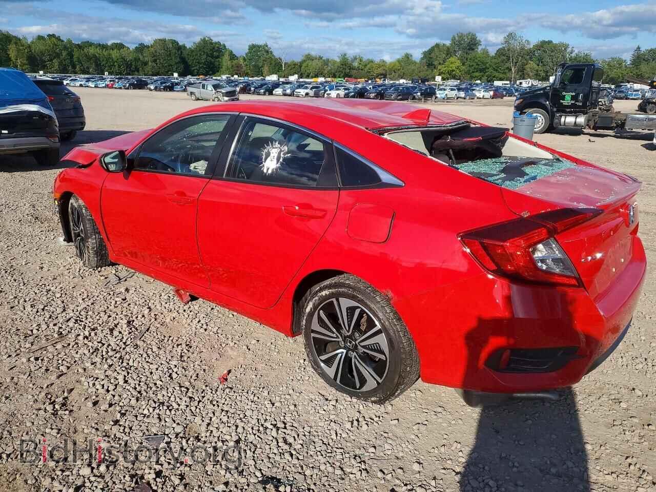 2017 HONDA CIVIC - VIN: 2HGFC1F34HH634834 - Photo 2