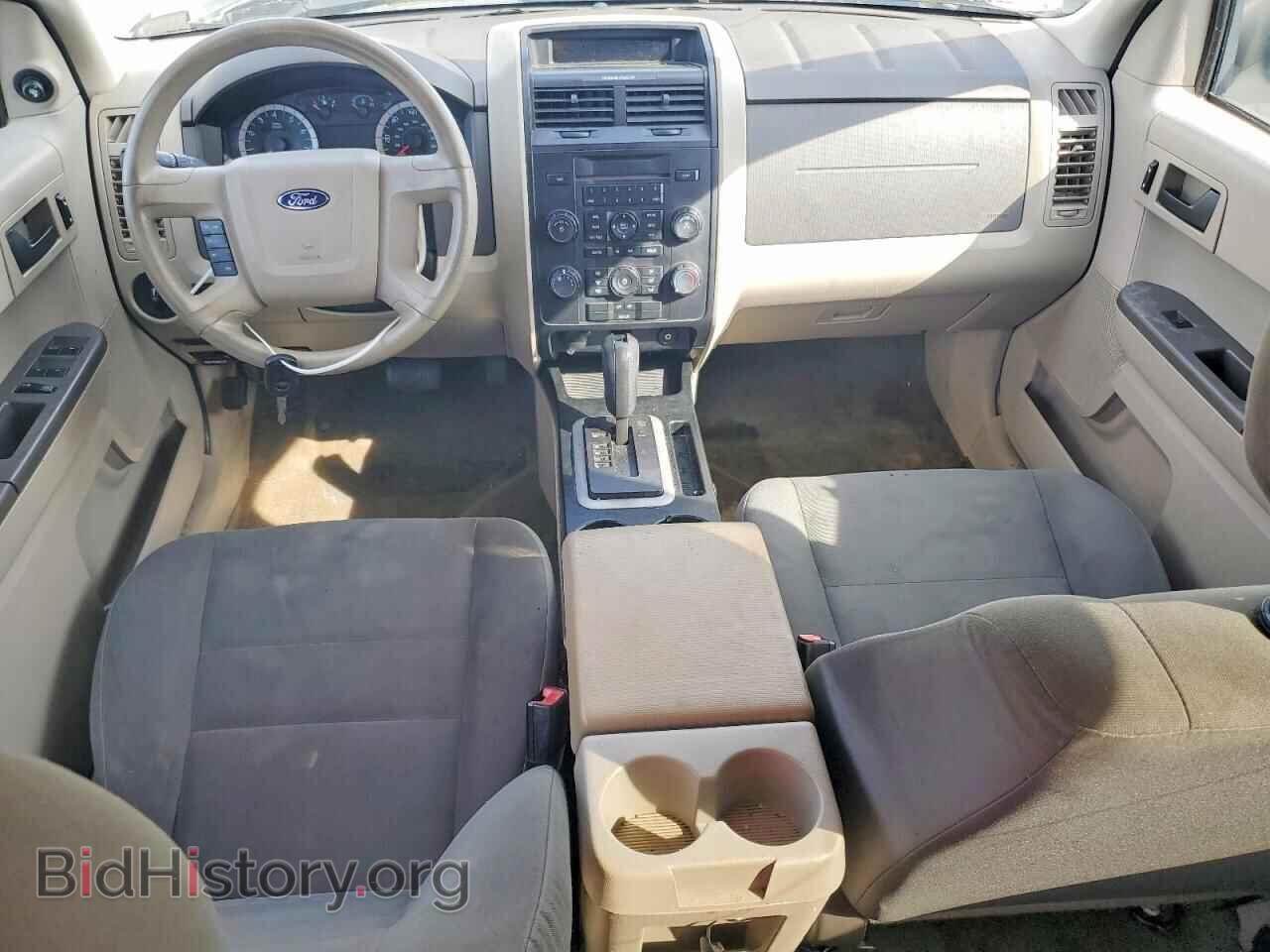 2011 FORD ESCAPE - VIN: 1FMCU9C75BKB84689 - Photo 8