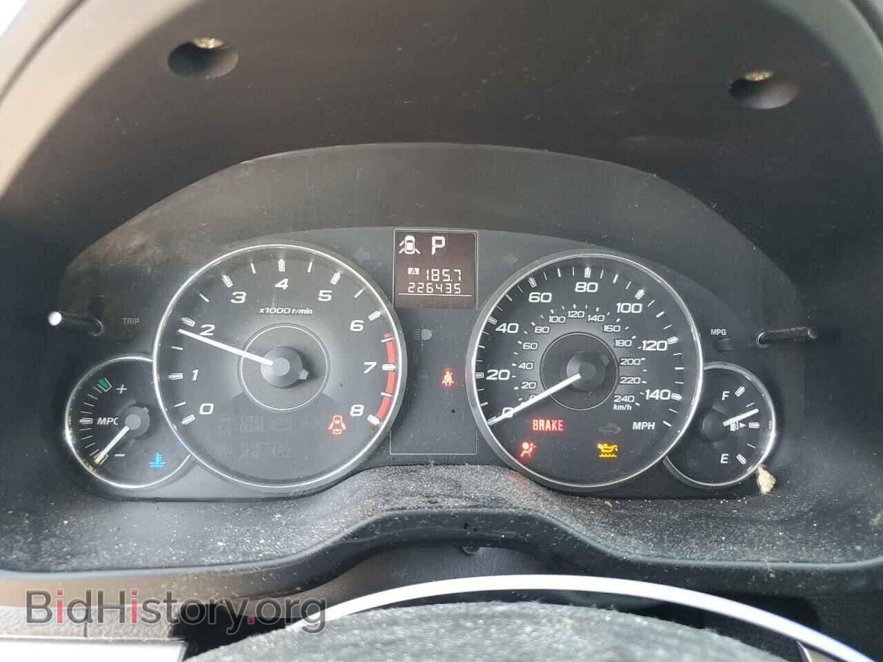 2011 SUBARU LEGACY - VIN: 4S3BMBA64B3216074 - Фото 9