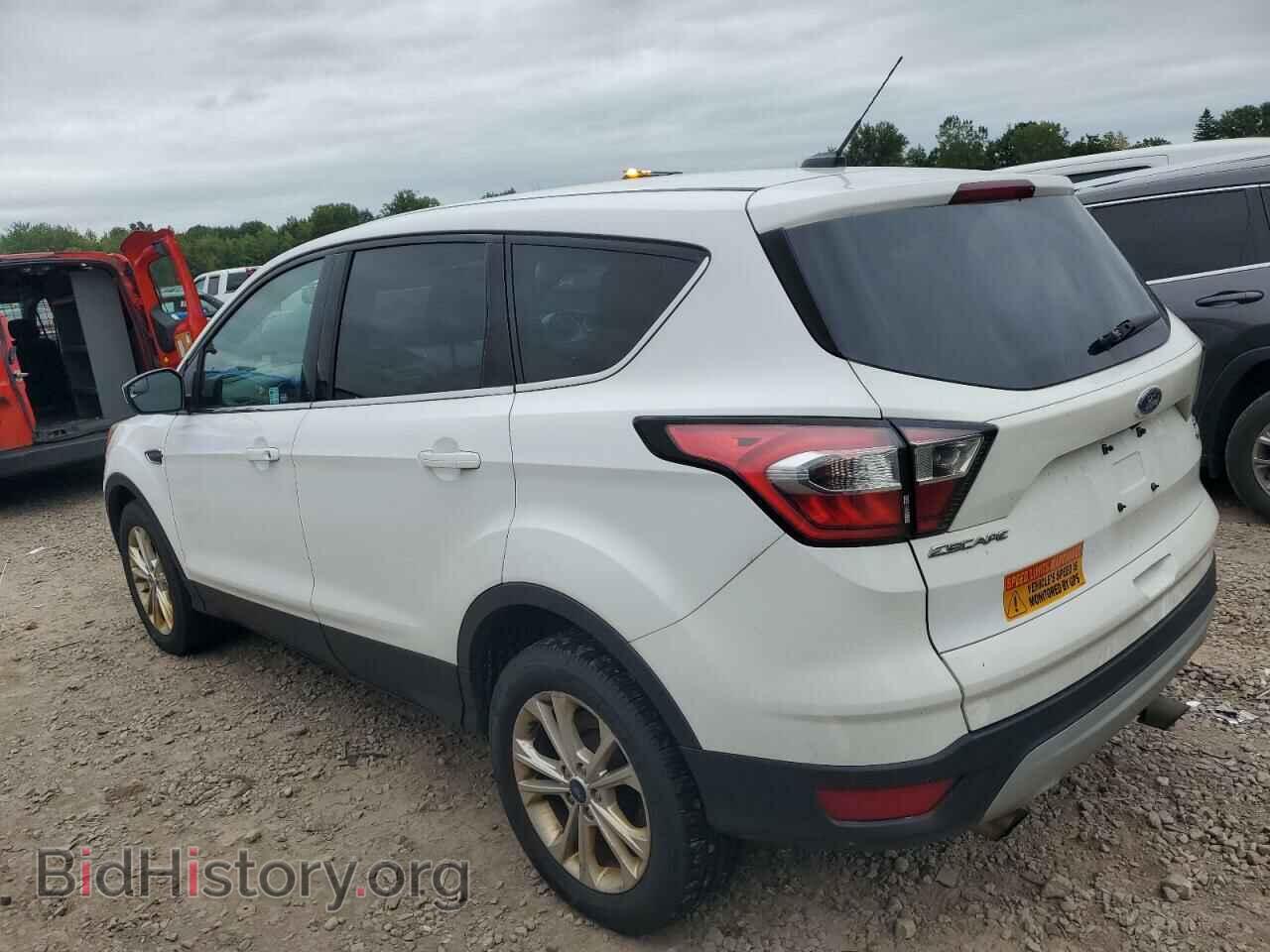 2017 FORD ESCAPE - VIN: 1FMCU9GD5HUC83722 - Фото 2