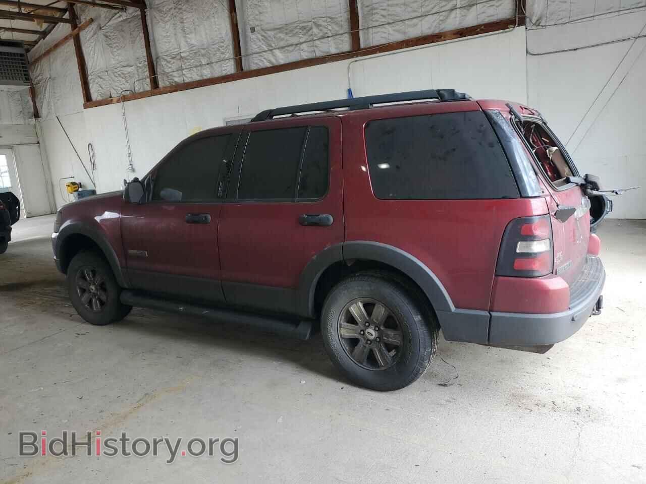 2006 FORD EXPLORER - VIN: 1FMEU73E26UA04705 - Фото 2