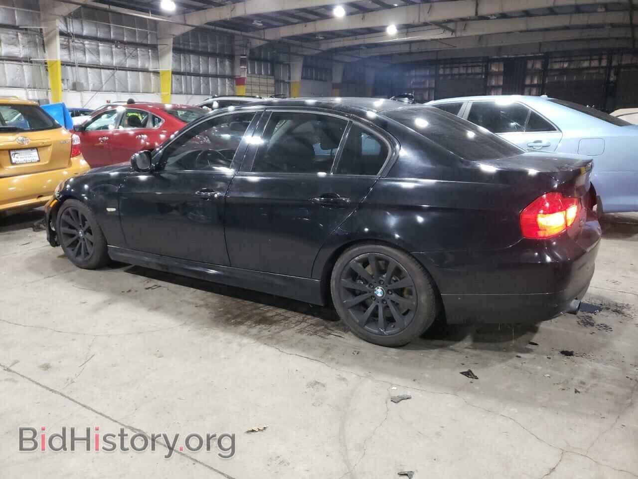 2011 BMW 3 SERIES - VIN: WBAPM5C57BE577019 - Фото 2