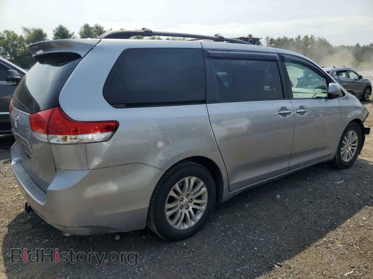 2011 TOYOTA All Models - VIN: 5TDYK3DC3BS007866 - Фото 3