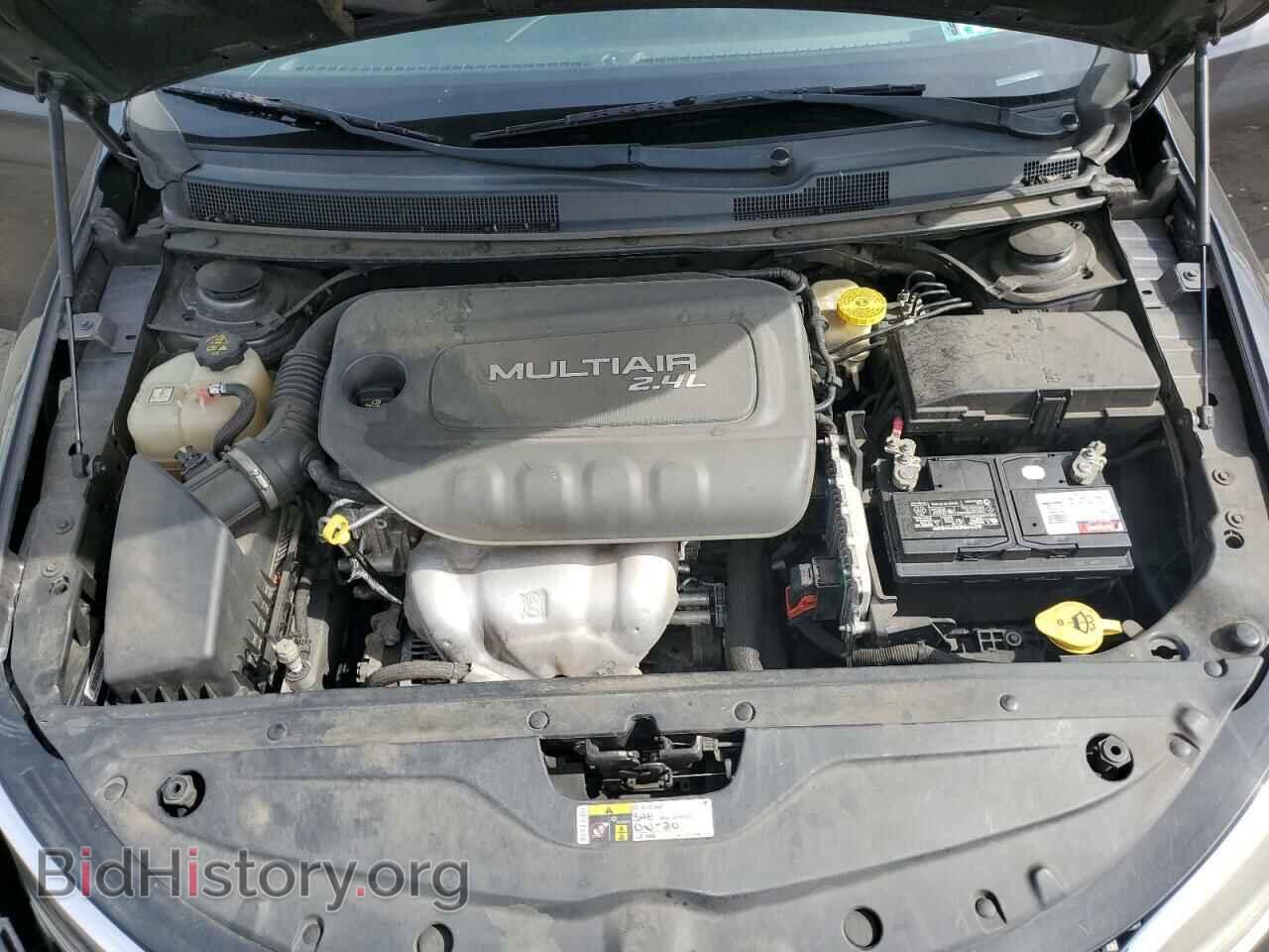 2015 CHRYSLER 200 - VIN: 1C3CCCAB0FN759057 - Фото 11