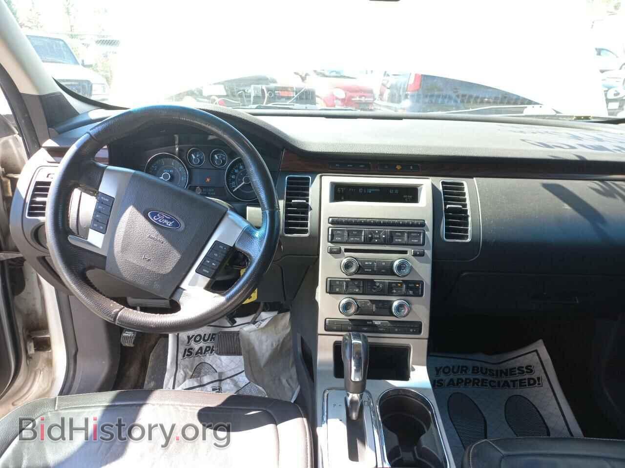 2009 FORD FLEX - VIN: 2FMEK62C59BA02411 - Photo 9