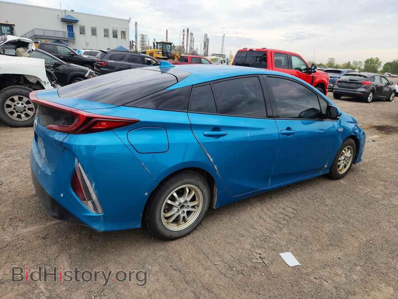 2018 TOYOTA PRIUS - VIN: JTDKARFP4J3068557 - Фото 3