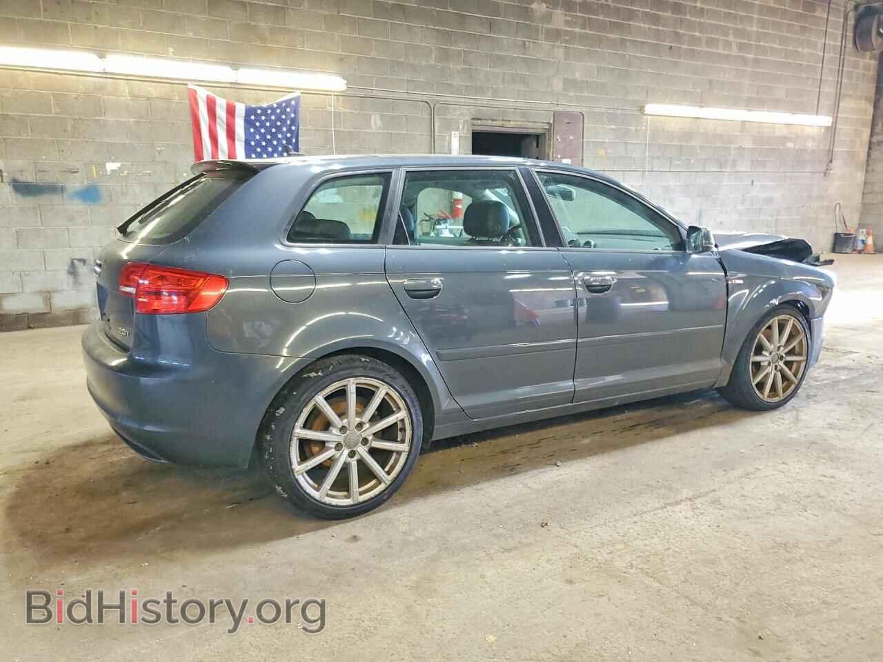 2011 AUDI A3 - VIN: WAUBEAFM8BA032697 - Photo 3