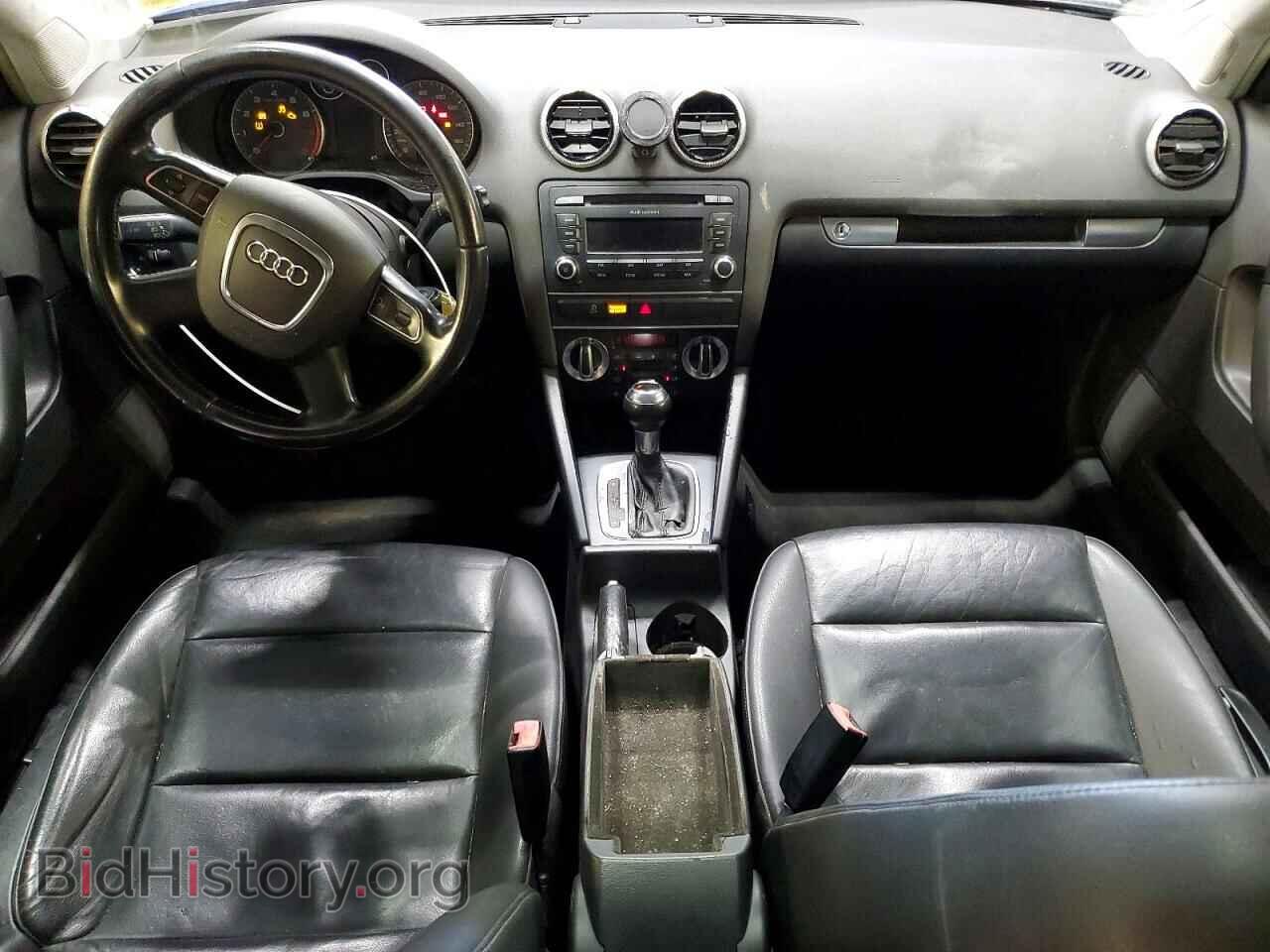 2011 AUDI A3 - VIN: WAUBEAFM8BA032697 - Photo 8