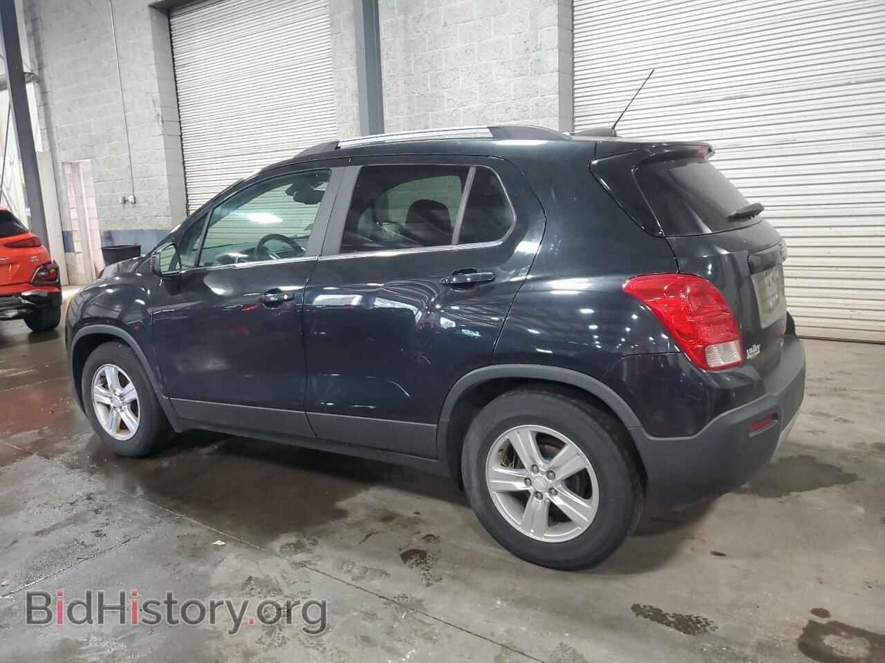 2015 CHEVROLET TRAX - VIN: 3GNCJLSB2FL246240 - Фото 2