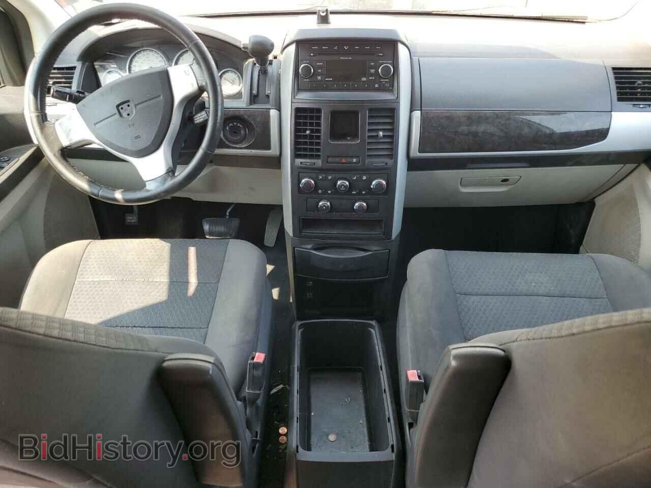2010 DODGE CARAVAN - VIN: 2D4RN5D11AR121042 - Фото 8