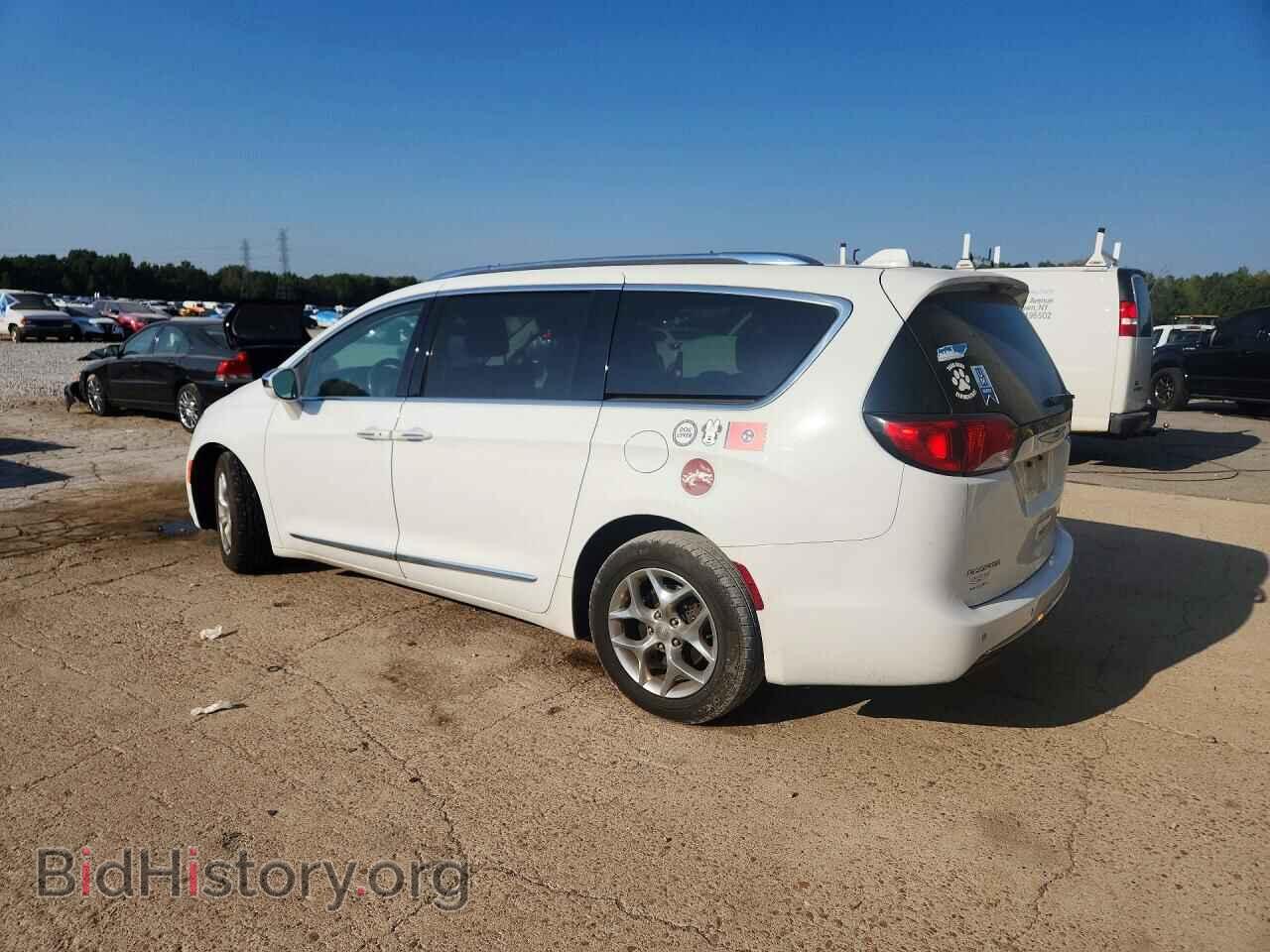 2018 CHRYSLER PACIFICA - VIN: 2C4RC1GG1JR232654 - Фото 2