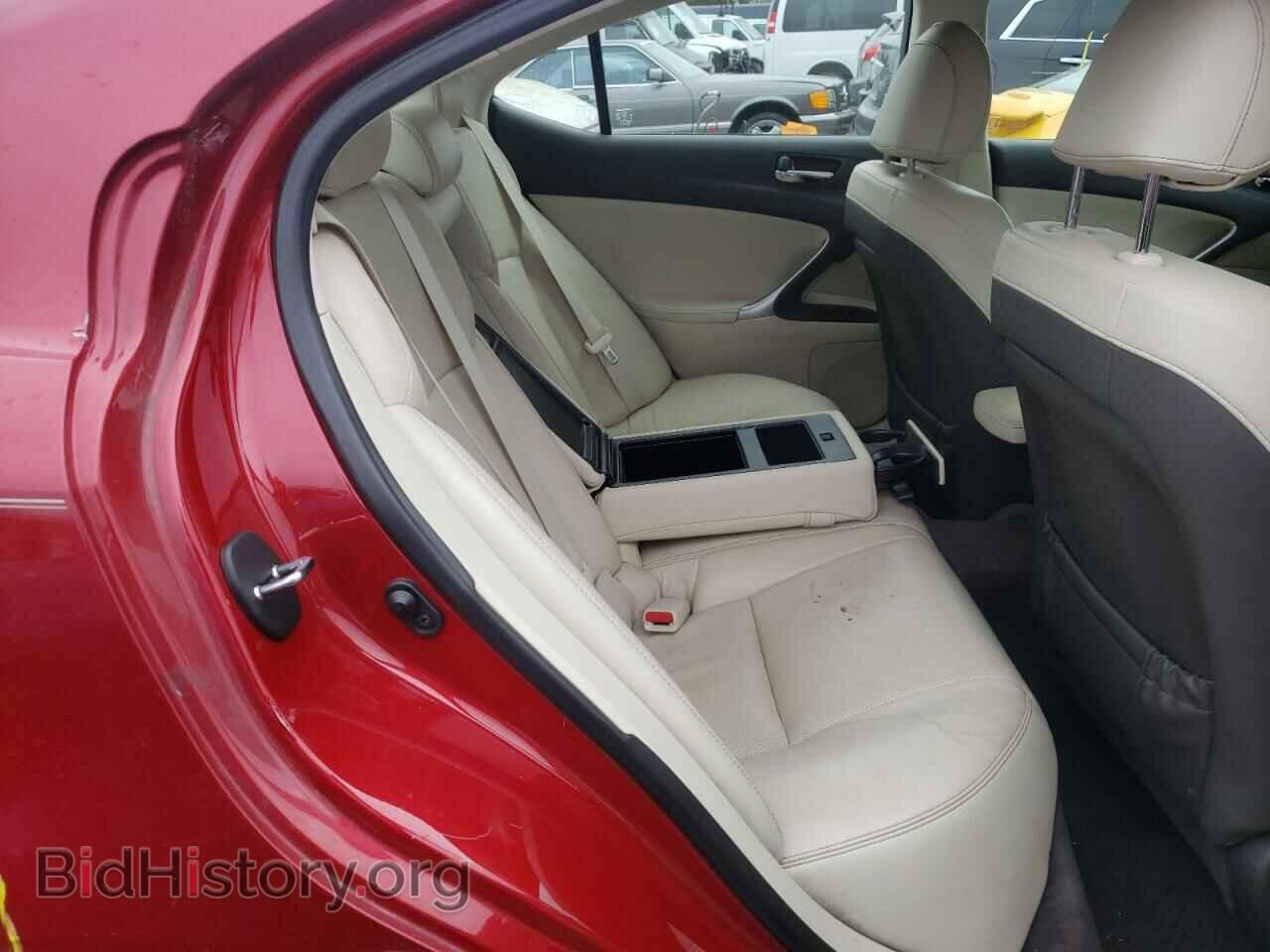 2011 LEXUS IS - VIN: JTHCF5C20B5050598 - Photo 6