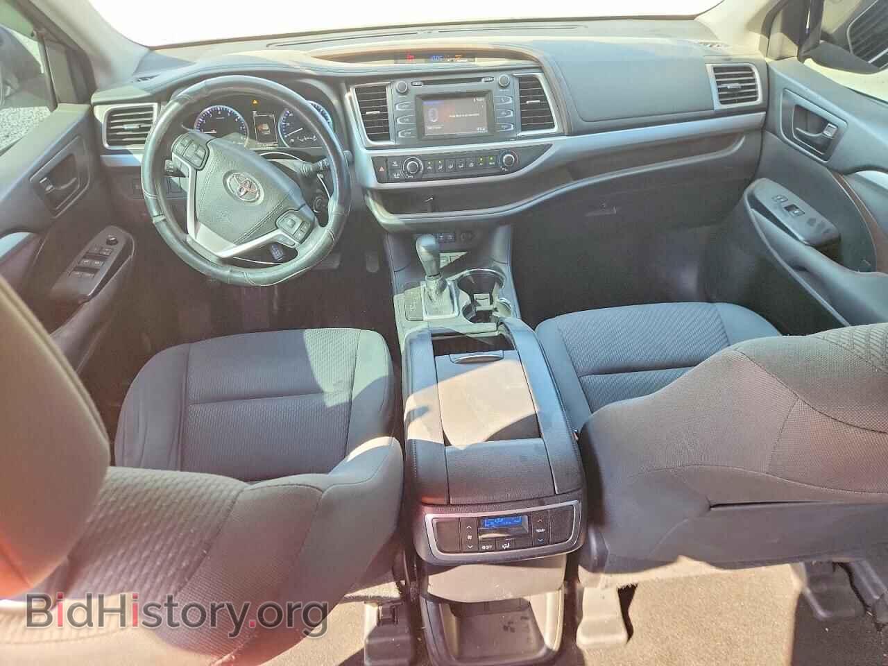 2017 TOYOTA HIGHLANDER - VIN: 5TDZZRFH6HS207984 - Photo 8