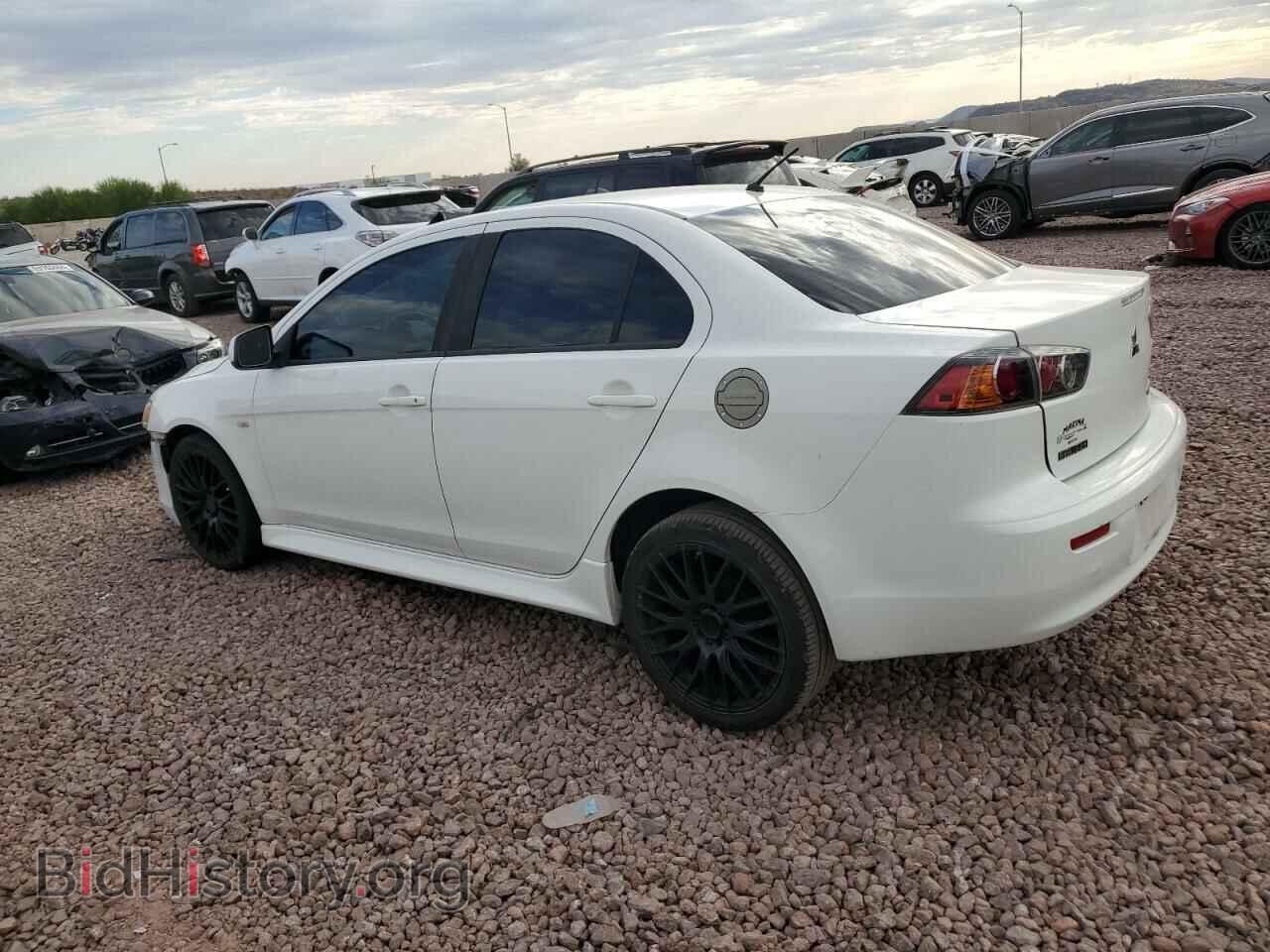 2011 MITSUBISHI LANCER - VIN: JA32U2FU1BU040102 - Фото 2