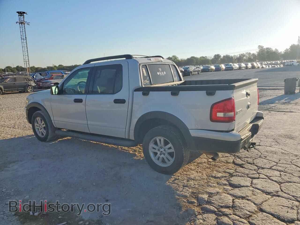 2008 FORD EXPLORER - VIN: 1FMEU31E28UB26480 - Фото 2