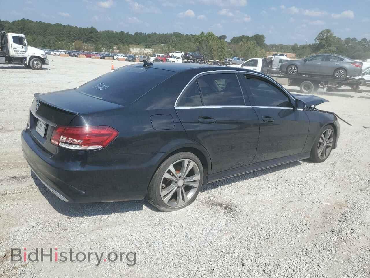 2014 MERCEDES-BENZ E-CLASS - VIN: WDDHF5KB9EA886467 - Фото 3