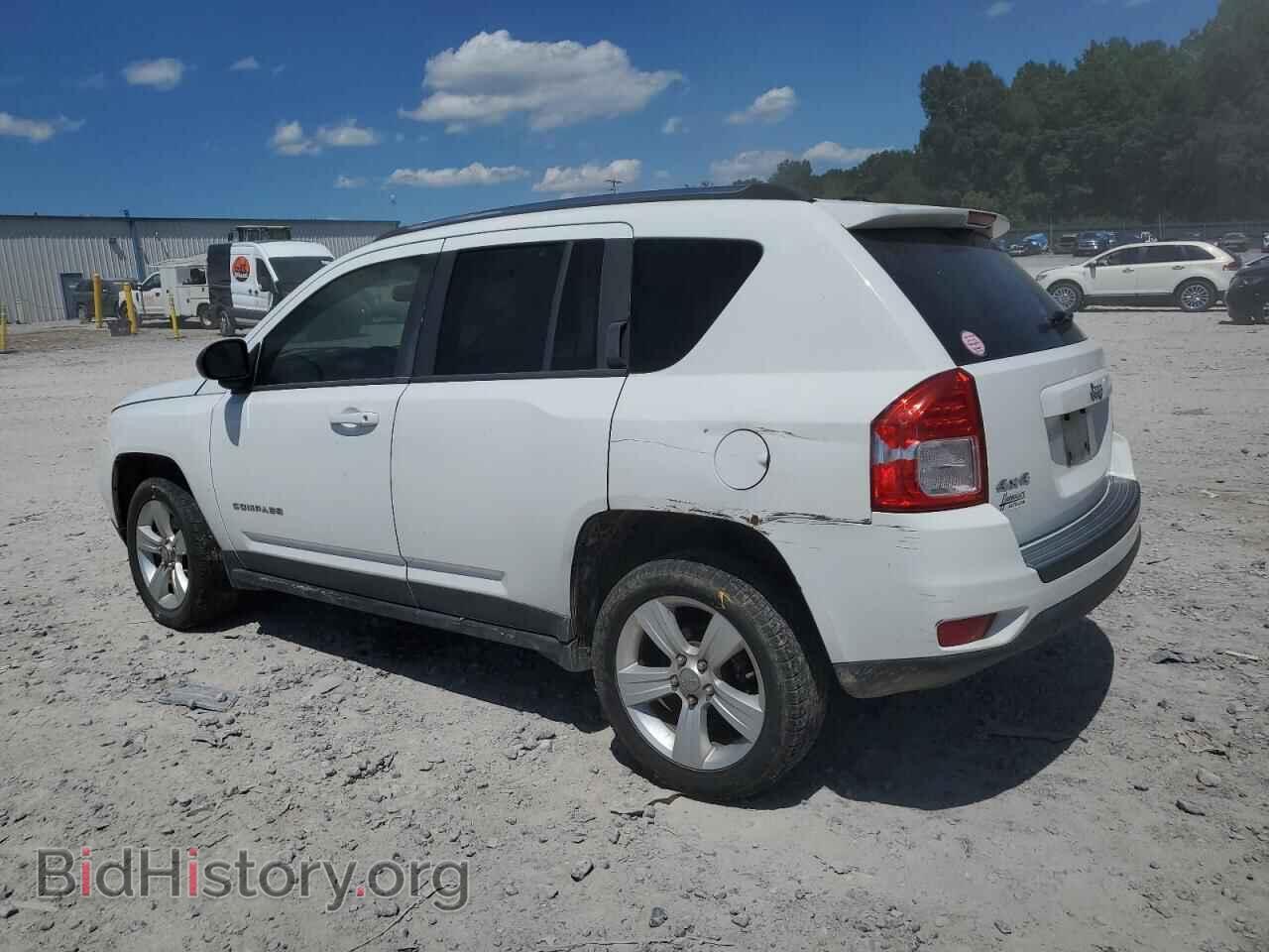 2013 JEEP COMPASS - VIN: 1C4NJDEB3DD222308 - Photo 2
