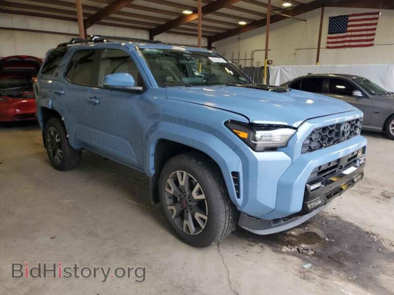 2025 Toyota 4RUNNER (VIN JTEVA5BR7S5006083) — фото 4 из 14