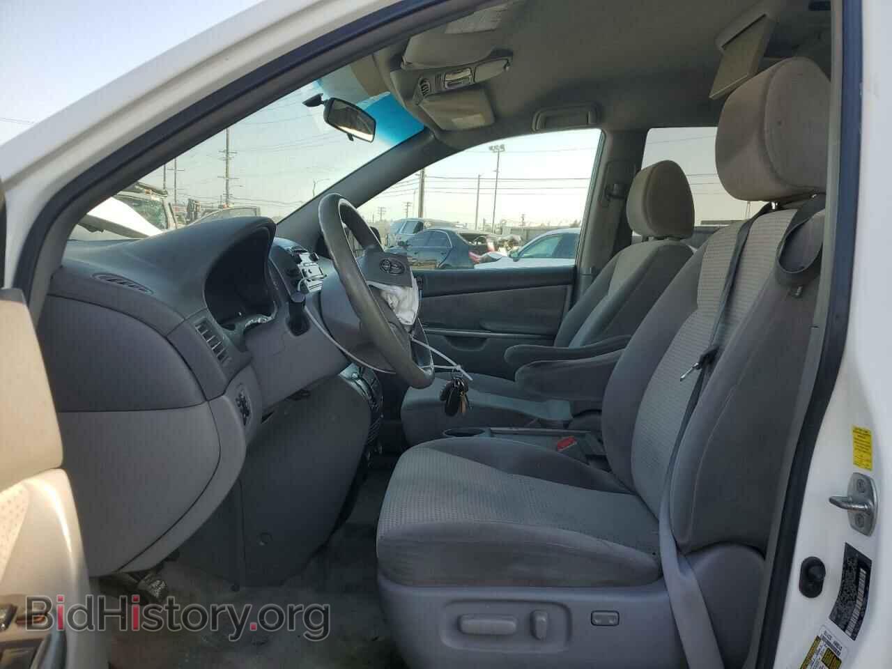 2010 TOYOTA All Models - VIN: 5TDKK4CC7AS305476 - Фото 7