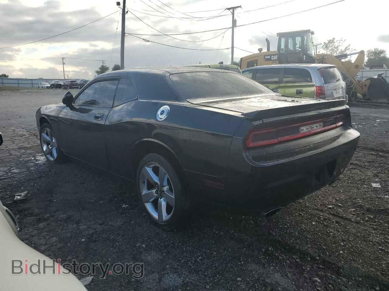 2010 DODGE CHALLENGER - VIN: 2B3CJ5DT6AH220091 - Photo 2