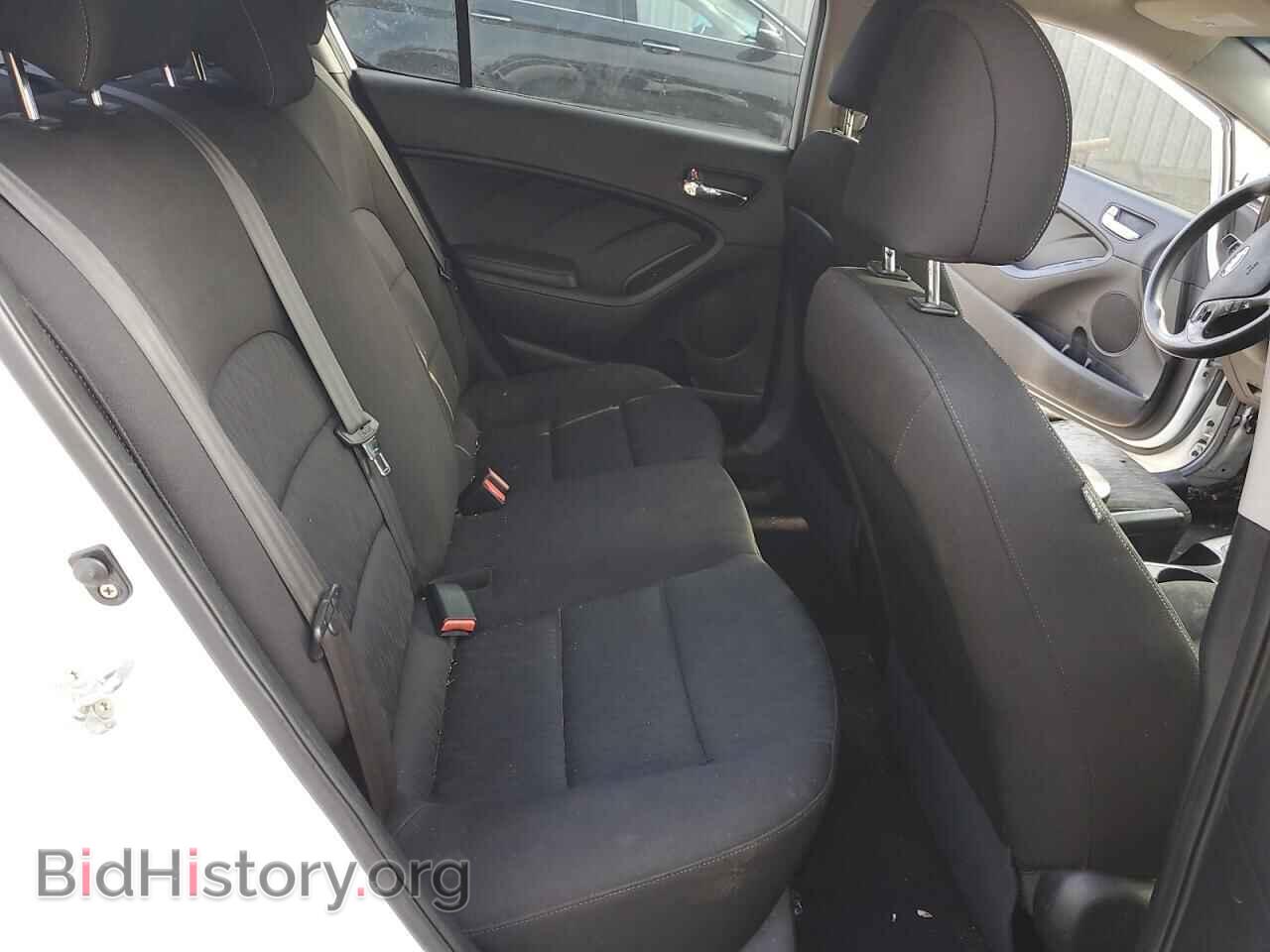 2016 KIA FORTE - VIN: KNAFK4A64G5458701 - Фото 10