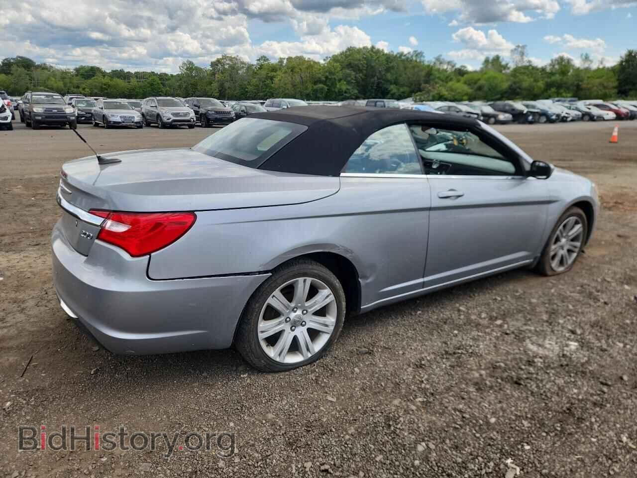 2013 CHRYSLER 200 - VIN: 1C3BCBEB8DN723842 - Фото 3