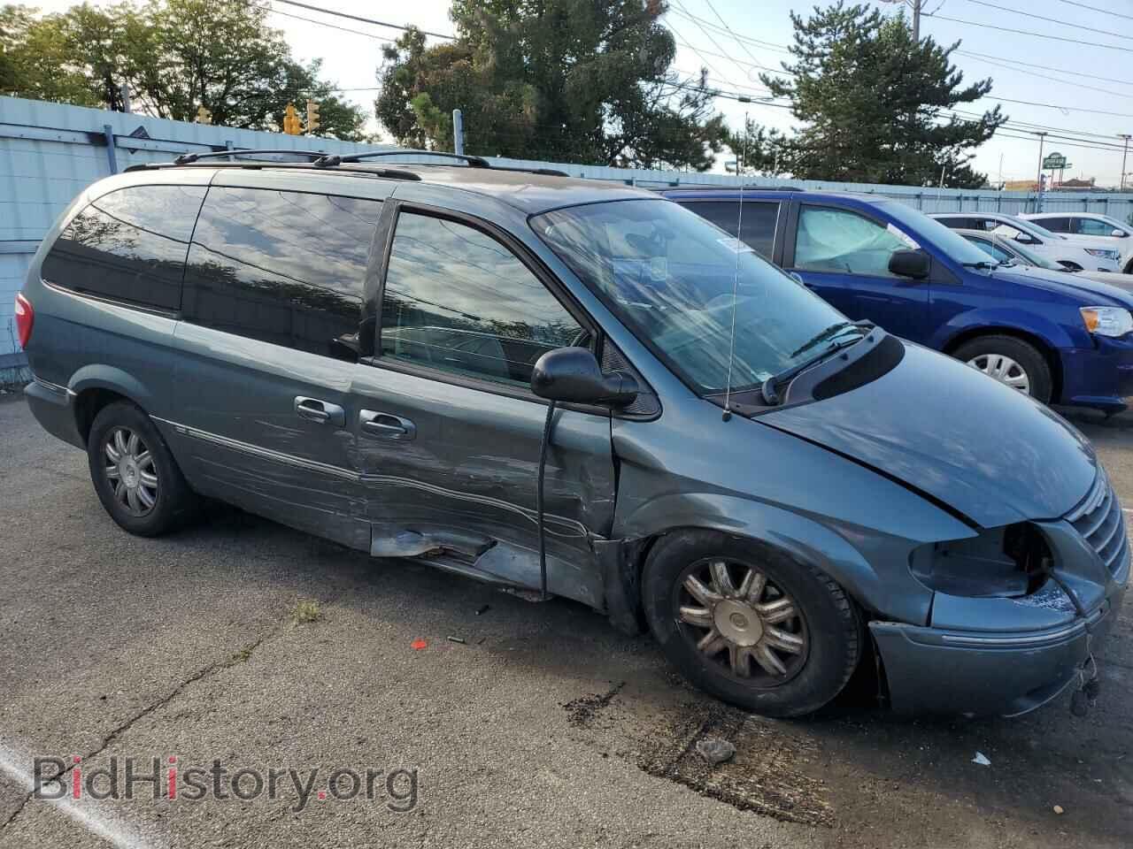 2007 CHRYSLER MINIVAN - VIN: 2A8GP54LX7R321032 - Фото 4