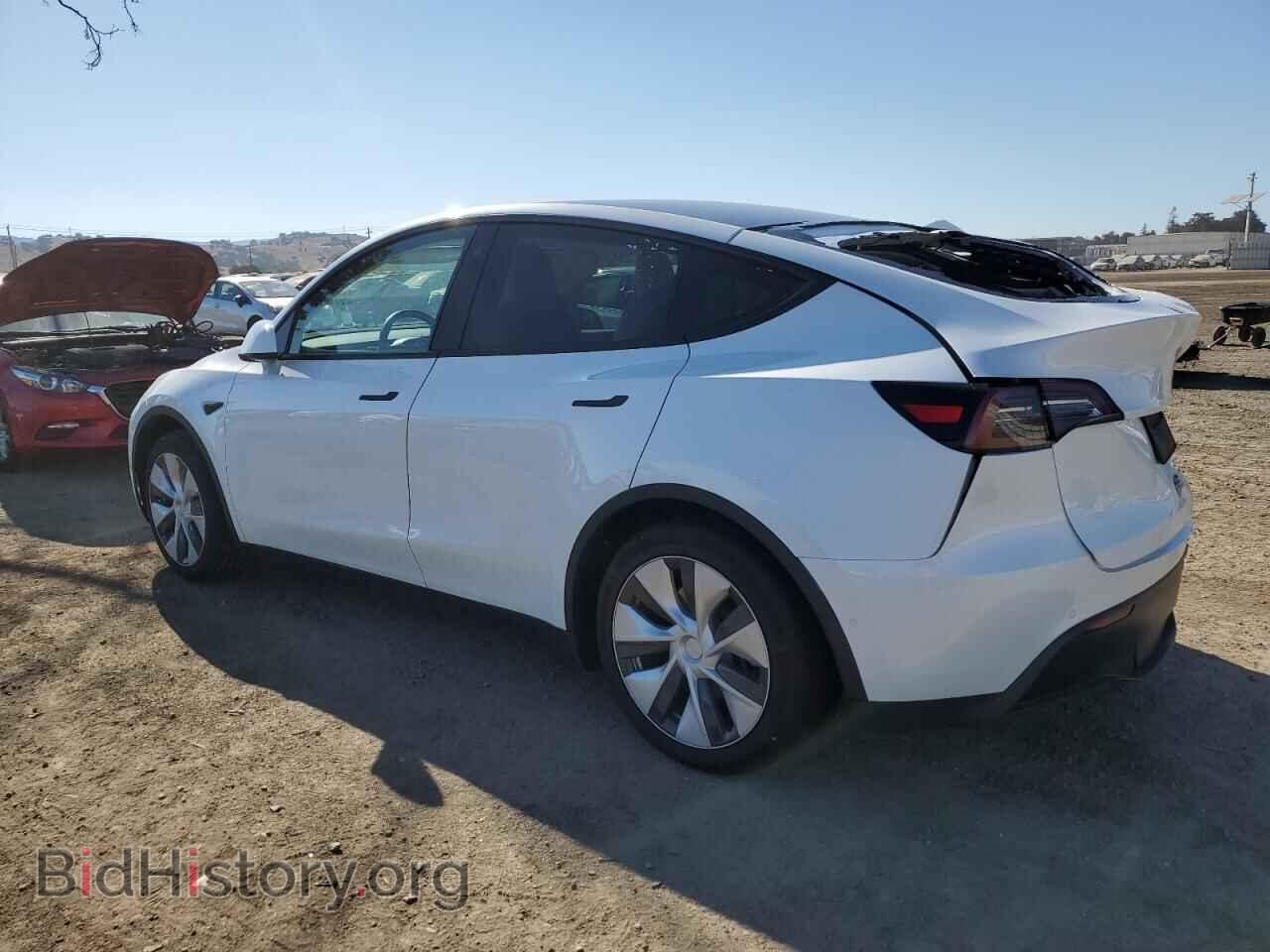 2021 TESLA MODEL Y - VIN: 5YJYGAEE7MF256300 - Фото 2