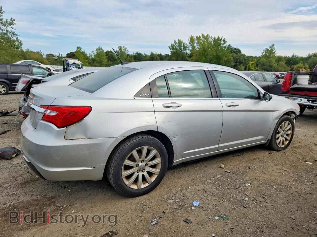 2011 CHRYSLER 200 - VIN: 1C3BC1FB2BN571157 - Photo 3