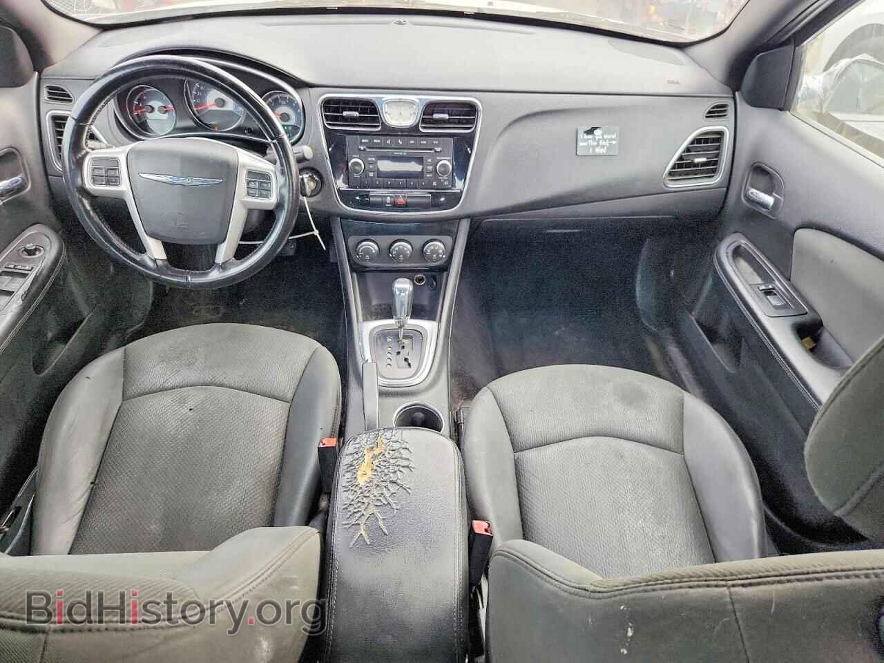 2011 CHRYSLER 200 - VIN: 1C3BC1FB2BN571157 - Photo 8
