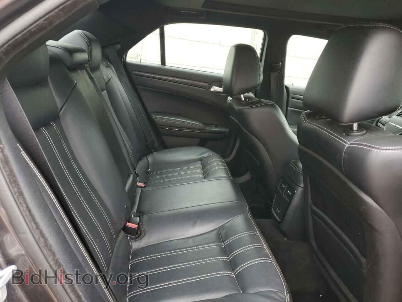 2015 CHRYSLER 300 - VIN: 2C3CCAGG8FH767410 - Фото 10