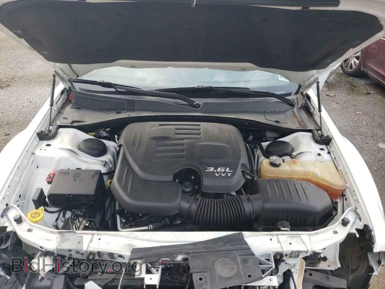 2011 CHRYSLER 300 - VIN: 2C3CA5CG0BH583057 - Фото 11