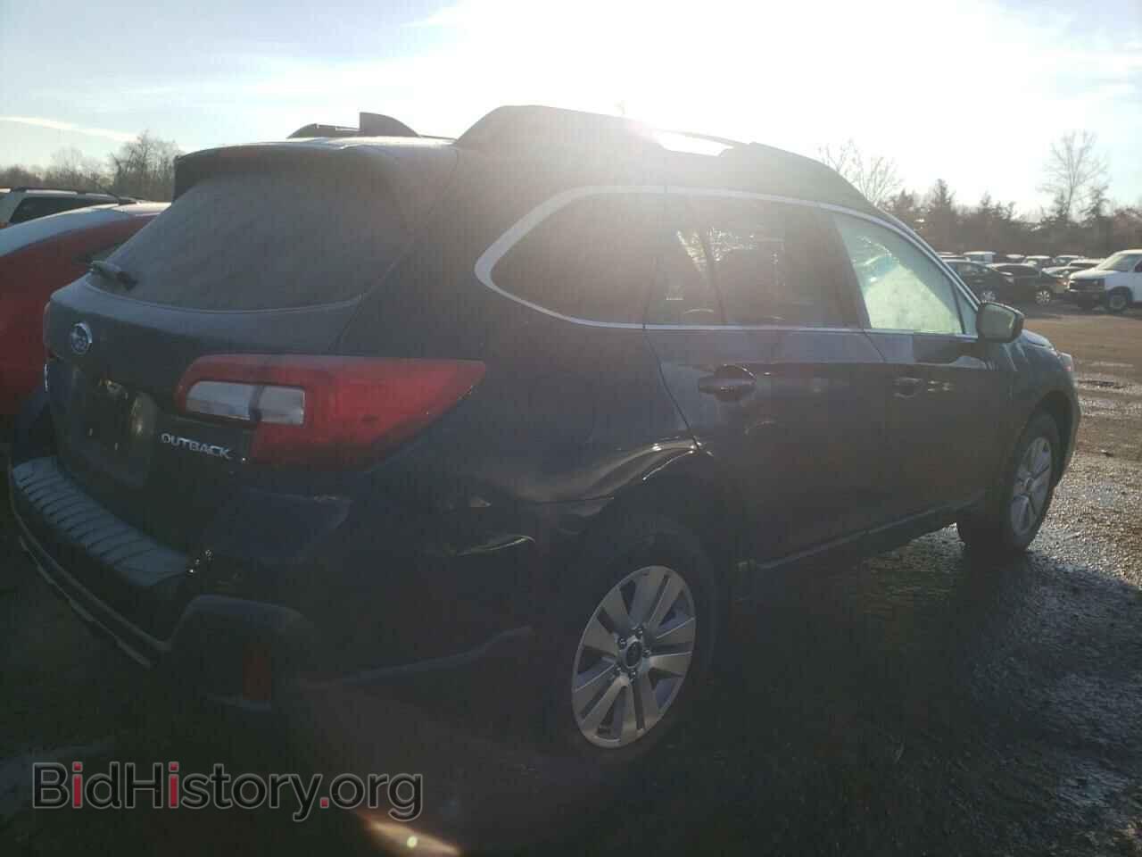 2018 SUBARU OUTBACK - VIN: 4S4BSACC6J3372789 - Photo 3
