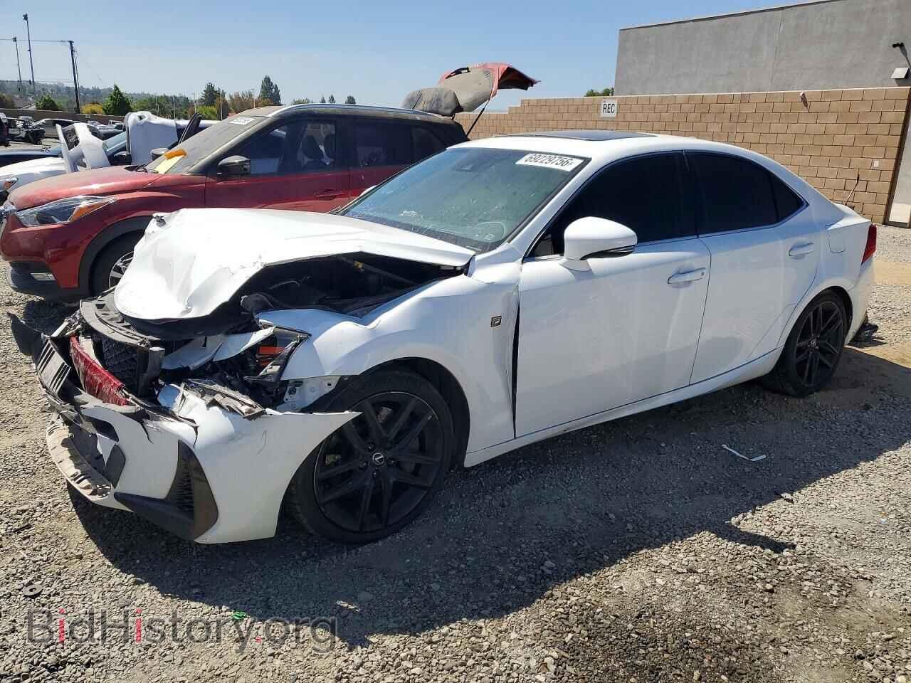 Фотография JTHBA1D21H5046411 - LEXUS IS 2017